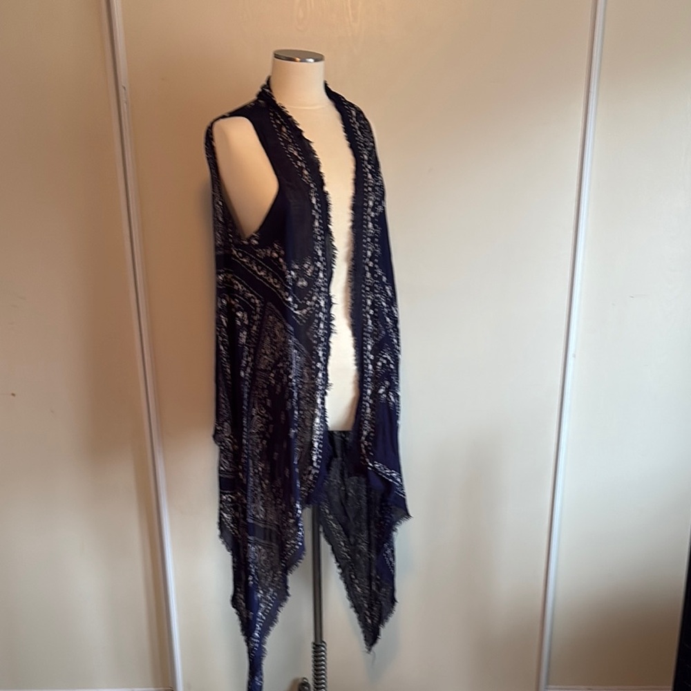 Navy Blue bandana Print Sleeveless Drape Vest